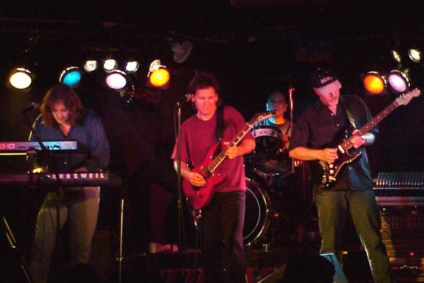 ../Images/Mixx001.jpg